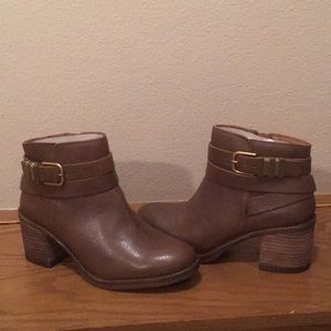 NWT Lucky Brand Boots LK-RAISA Nutmeg 
Sz 6